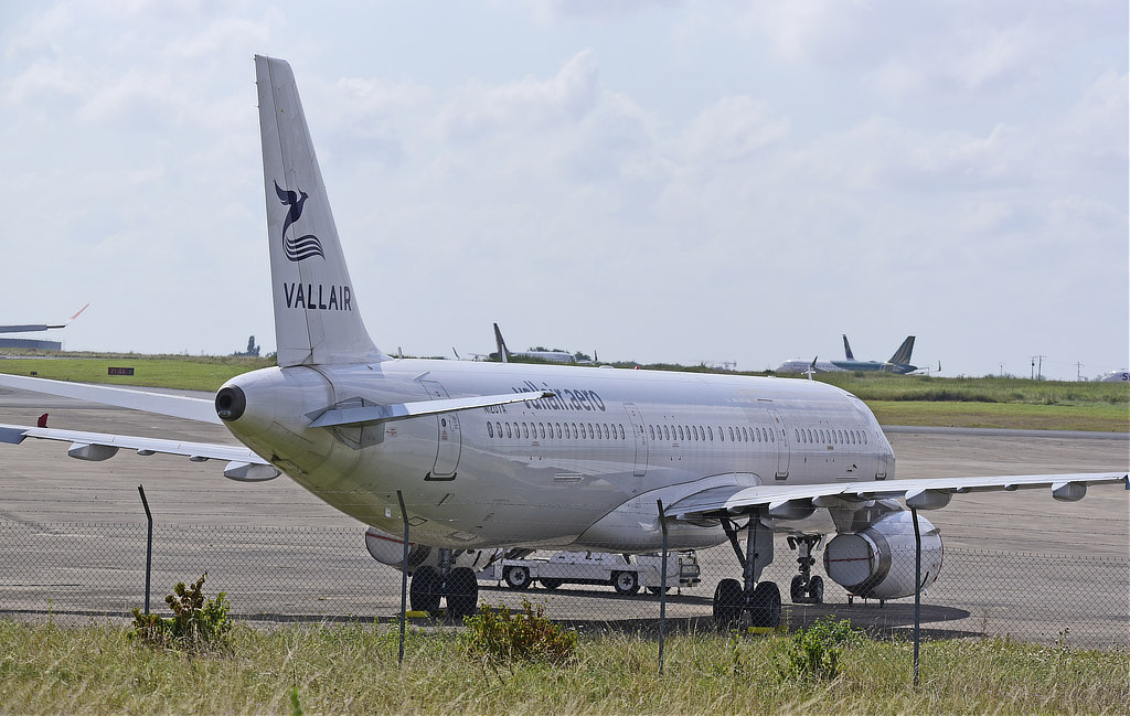 Airliner operations around the Chateauroux Airport in 2021 .... Vallair