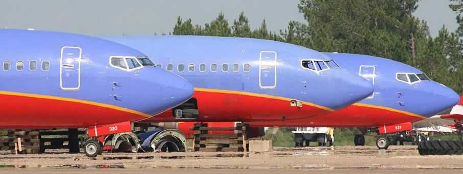 Boeing 737s at the CAVU facility in Stuttgart 